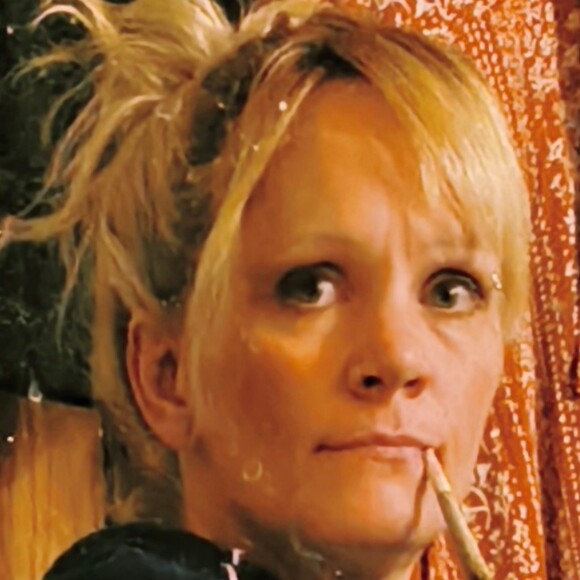 country_gal_83